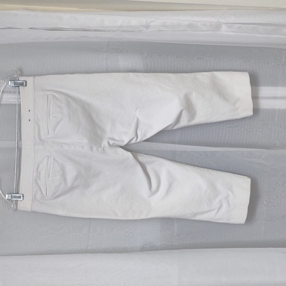 Chaps White Denim Capris, size 6 - Picture 4 of 9